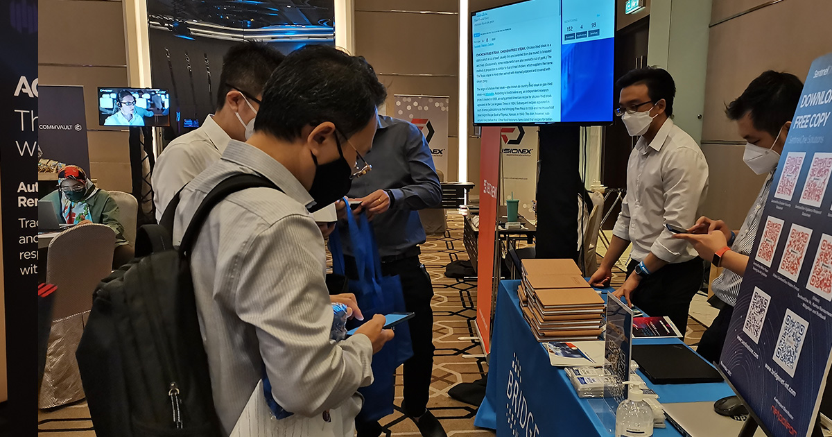 picom-booth-2